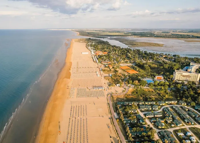 Elegant For A Stylish * Bibione